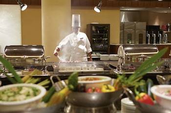 Hotel Ana Intercontinental Manza Beach Resort