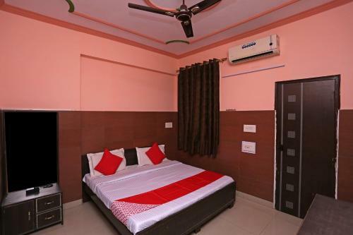 Oyo 35450 Bombay Central Hotel