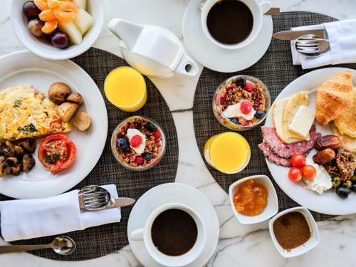 Four Seasons Hotel Bengaluru At Embassy One