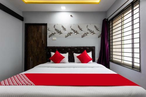 Oyo 48328 Hotel Happy Stay