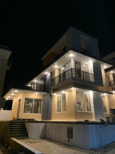 Villa Royal Meadows - Igatpuri Bungalow C