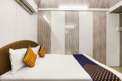 Spot On 68422 Hotel Vaishnav