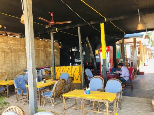 Hotel Royal Castle Beach Resort