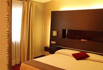 Inverigo Hotel