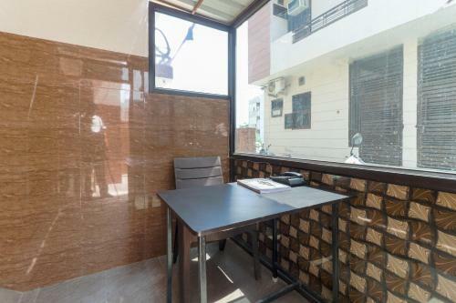 Hotel Oyo 43318 Aayat Apartment