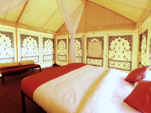 Hotel Oyo 24960 Amigo Camps