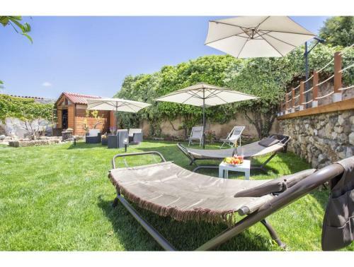 Villa Alghero, Casal Patern For 14 People With Swimming Pool