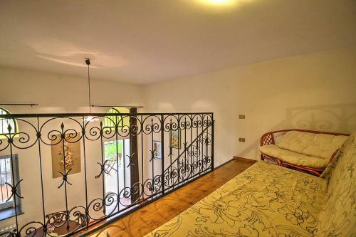 Calvanico Villa Sleeps 12 Air Con Wifi