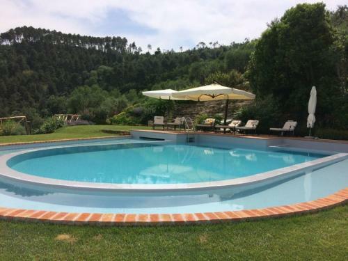 Luxury 6-bed Tuscan Villa Near Lucca