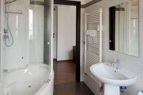 Hotel Leon Bianco