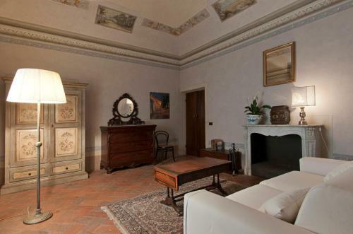 Hostal Villa Amorosa