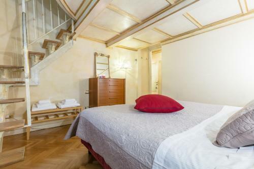 Apartamento Suite Medici Loft 6