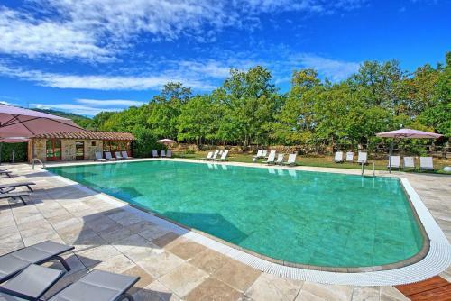 Gallena Apartment Sleeps 3 Pool Wifi