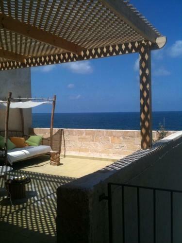 Apartamento Four Hearts - Acre's Sea Side Suite