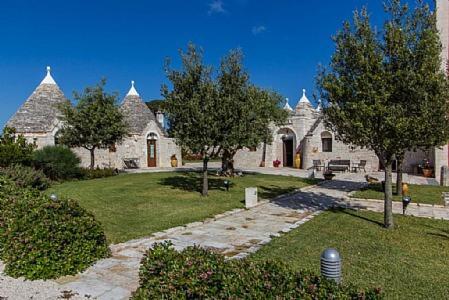 Martina Franca Villa Sleeps 3 Pool Wifi