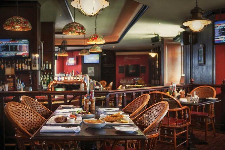 Jumeira Rotana Hotel