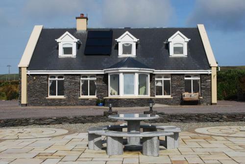 Bed & Breakfast Carraig Liath House