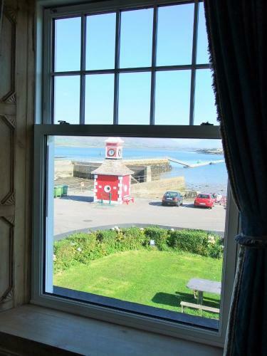 Bed & Breakfast The Royal Valentia