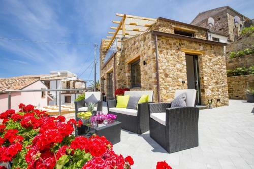 Villa Del Borgo Di Cefal�