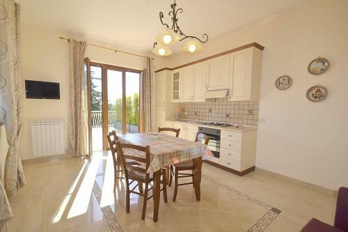 Trecastagni Villa Sleeps 4 Air Con Wifi