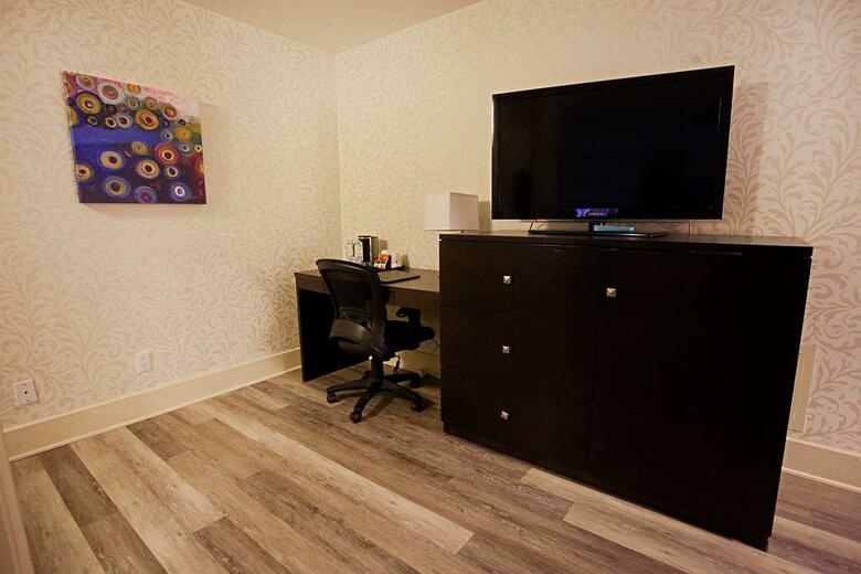 Best Western Montreal Downtown- Hotel Europa