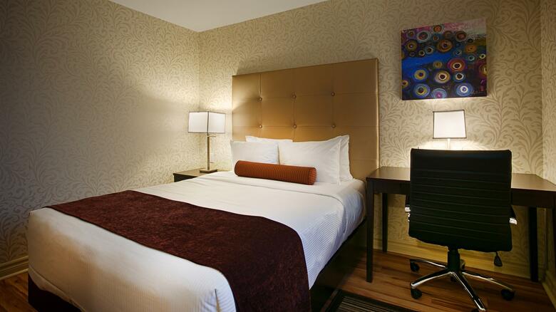 Best Western Montreal Downtown- Hotel Europa