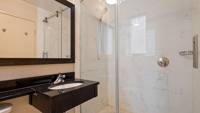 Best Western Montreal Downtown- Hotel Europa