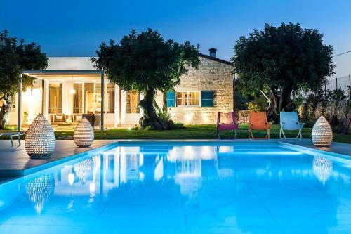 Campanella-gianforma Villa Sleeps 6 Pool Air Con