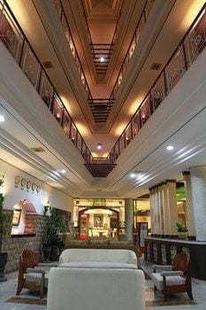 Grand Kalimas Hotel