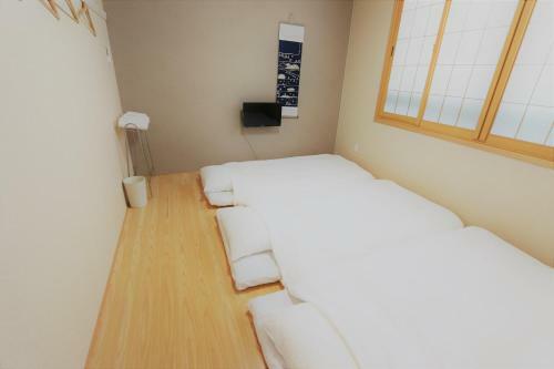 Albergue ?? ?????