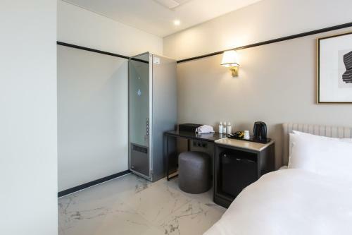 Hotel Brown Dot Gijang Yeonhwari