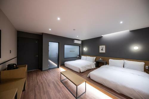 Brown Dot Hotel Seong Seo