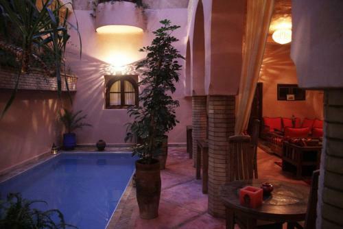 Hostal Riad Azenzer - Room Chefchaouen 3 Pers
