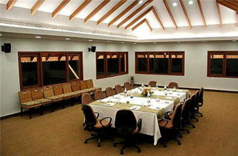 Hotel Lemon Tree Vembanad Lake Resort, Kerala