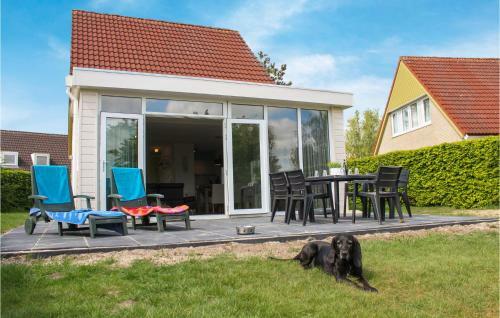 Amazing Home In Vlagtwedde W/ Indoor Swimming Pool, Wifi And 3 Bedrooms