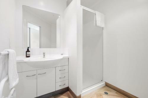 Paramount Apartment - Mount Maunganui Holiday Apartment