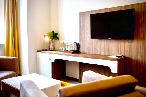 Hotel Nadodrza?ski Dw�r - Nowa S�l