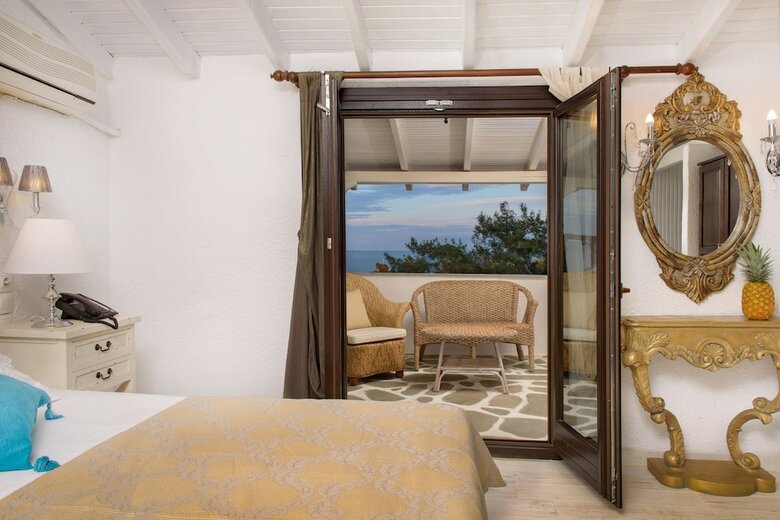 Leandros Hotel