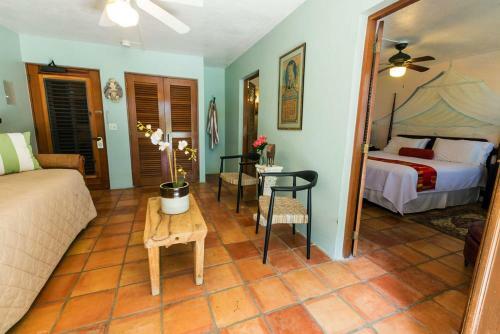 Hotel Hacienda Tamarindo