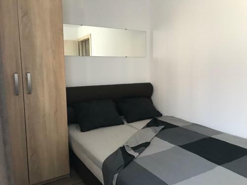 2 Room Apartment Militari Residence M9