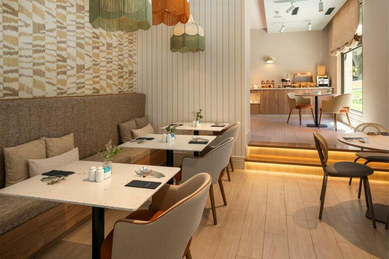 Hotel Catalonia Excelsior