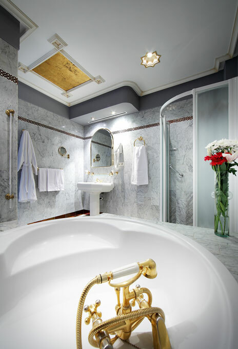 Hotel Abades Benacazon