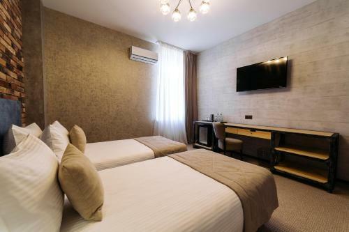 Dubrava Hotel