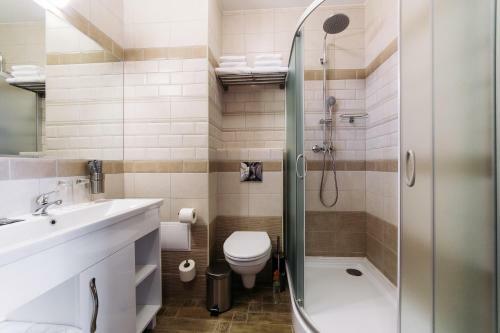 Dubrava Hotel