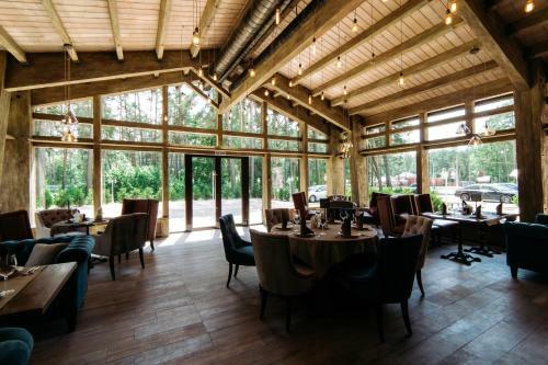 Dubrava Hotel