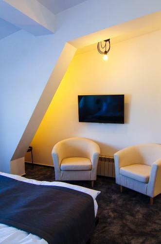 Moment Hotel
