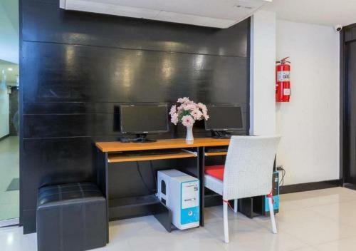 Hotel Punyapha - 5 Mins From Beach
