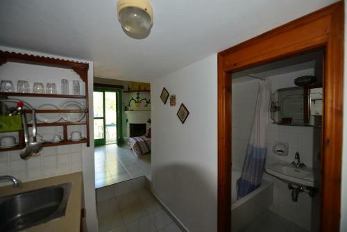 Pegasus Studios & Apartments