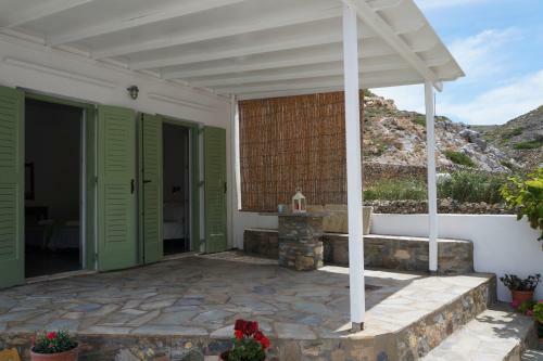 Hostal Klados Studios