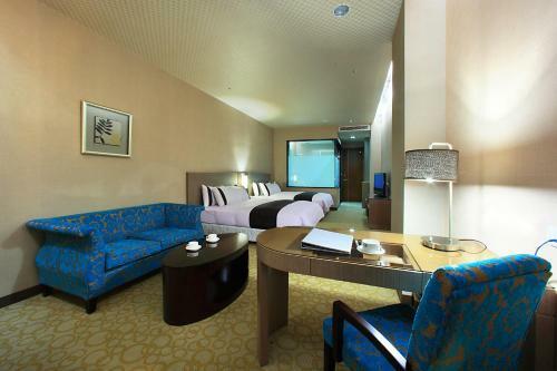 Shinkansen Grand Hotel